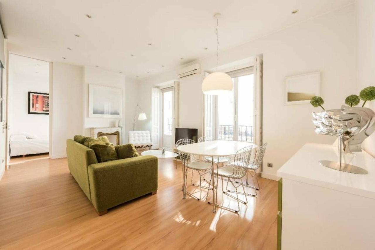 Апартаменты Apartamento Callao Мадрид Экстерьер фото