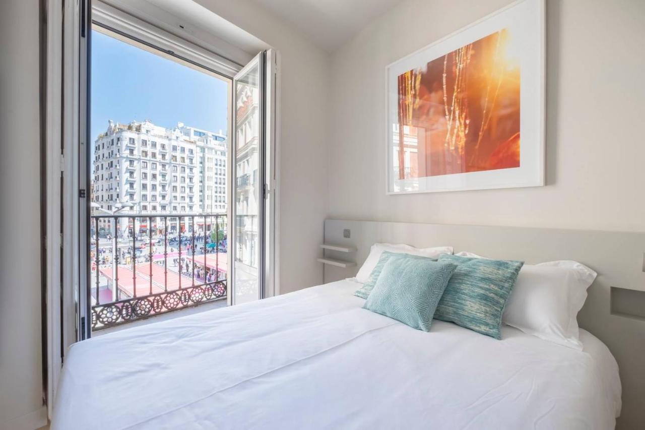Апартаменты Apartamento Callao Мадрид Экстерьер фото
