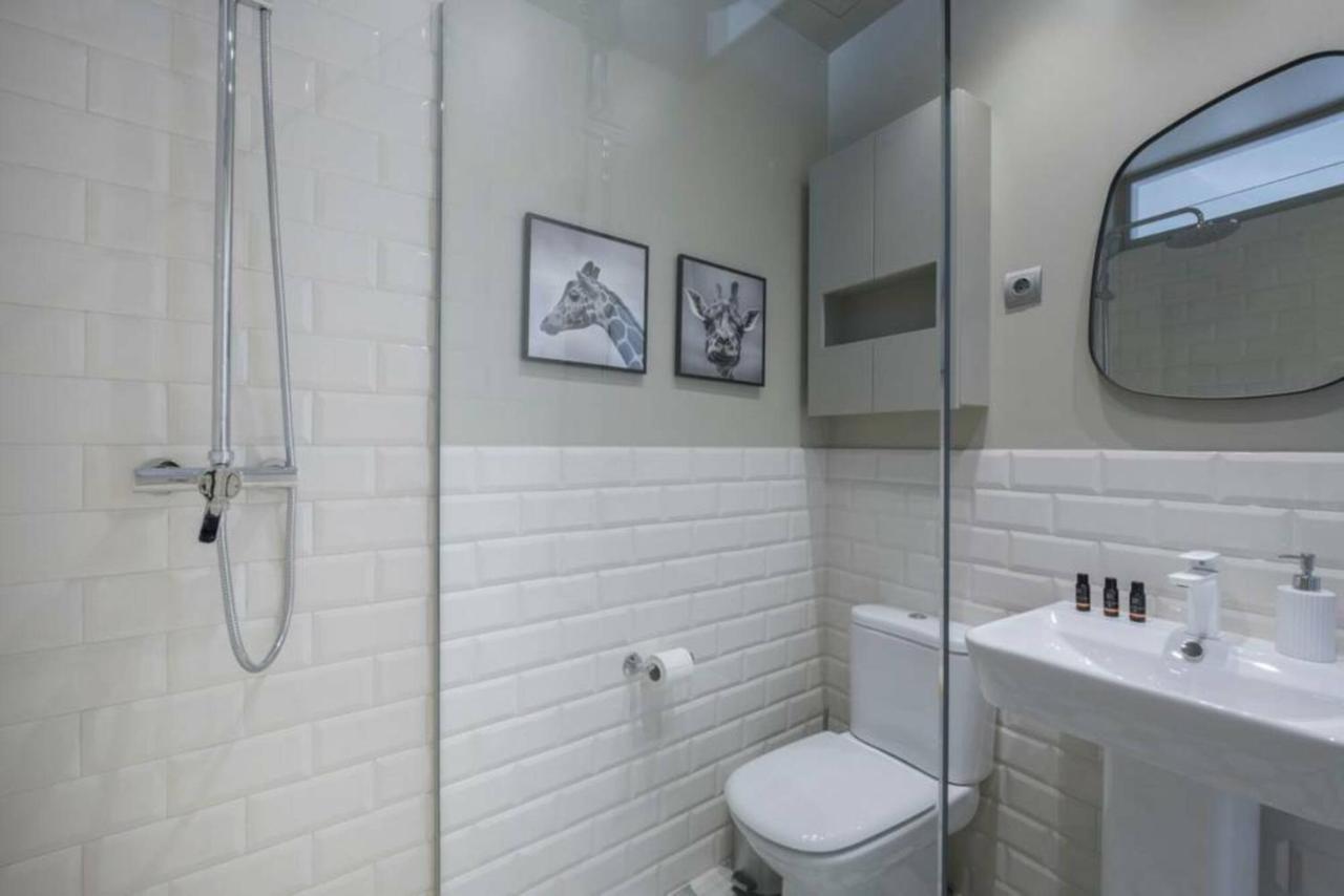 Апартаменты Apartamento Callao Мадрид Экстерьер фото