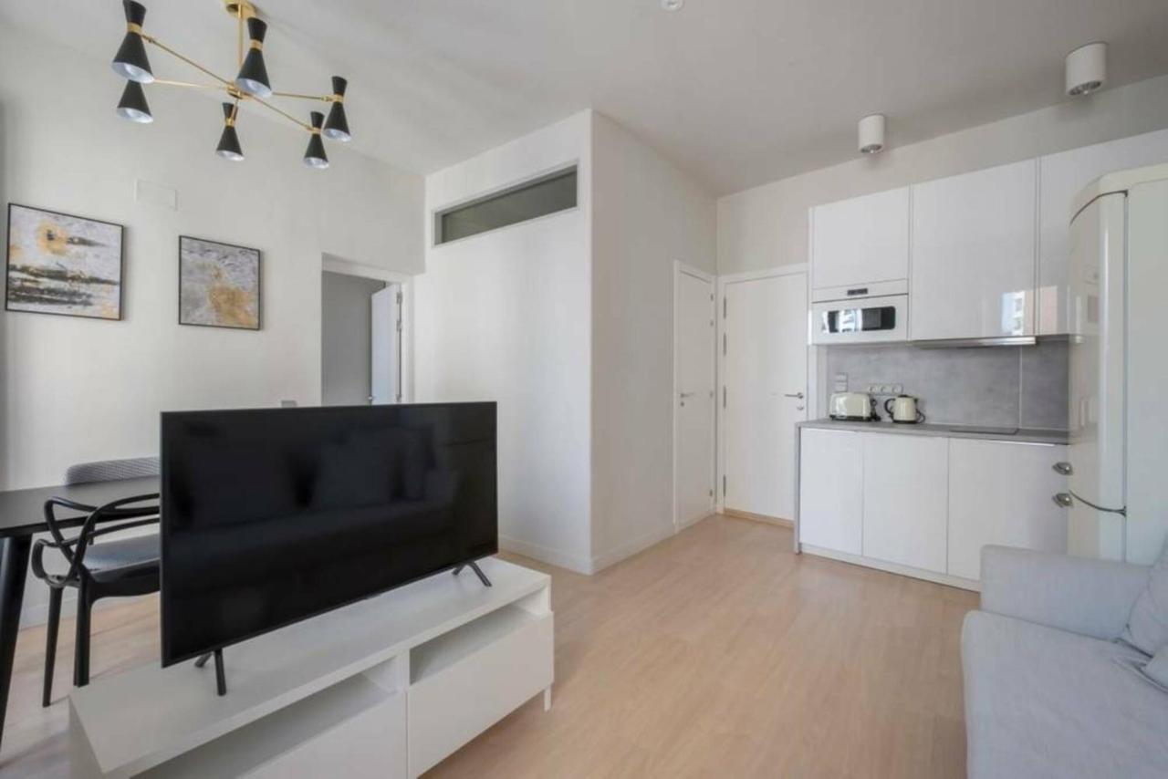 Апартаменты Apartamento Callao Мадрид Экстерьер фото