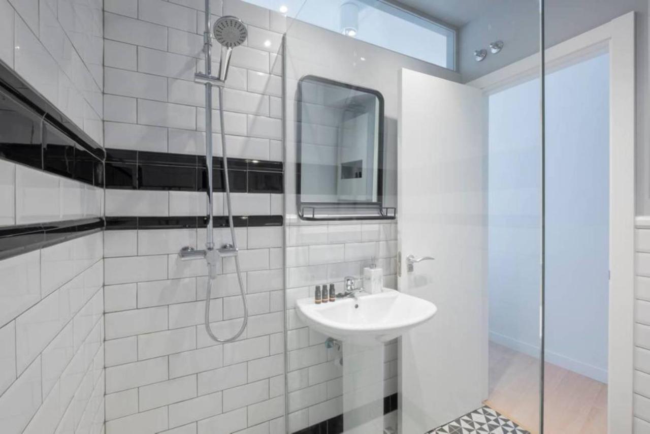 Апартаменты Apartamento Callao Мадрид Экстерьер фото